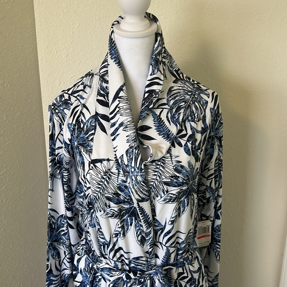 NWT Yarn & Sea Sleep Robe, Size X-Small - Picture 2 of 10